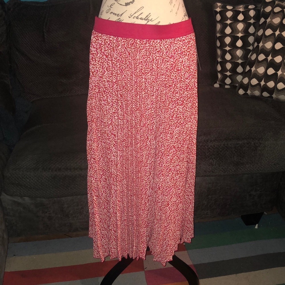 NWT Vince Camuto Pleated Maxi Skirt, Large